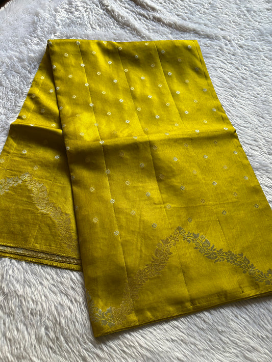 SS109 : Solid Olive green