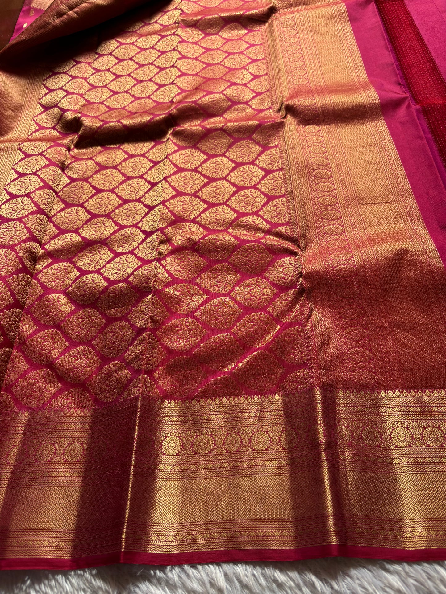 Sambrama : Solid Reddish pink