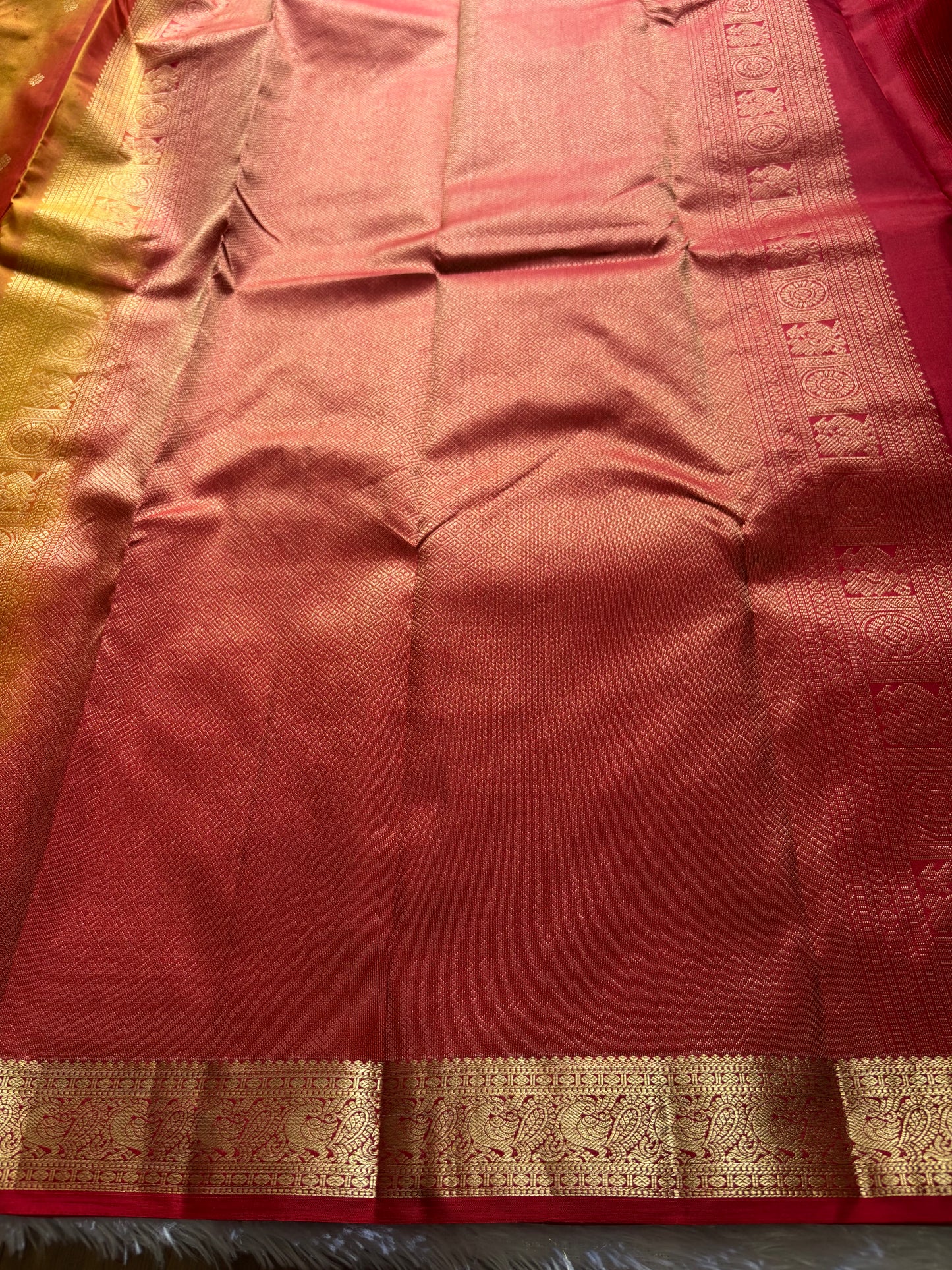 Sambrama (2D) : Golden yellow-red