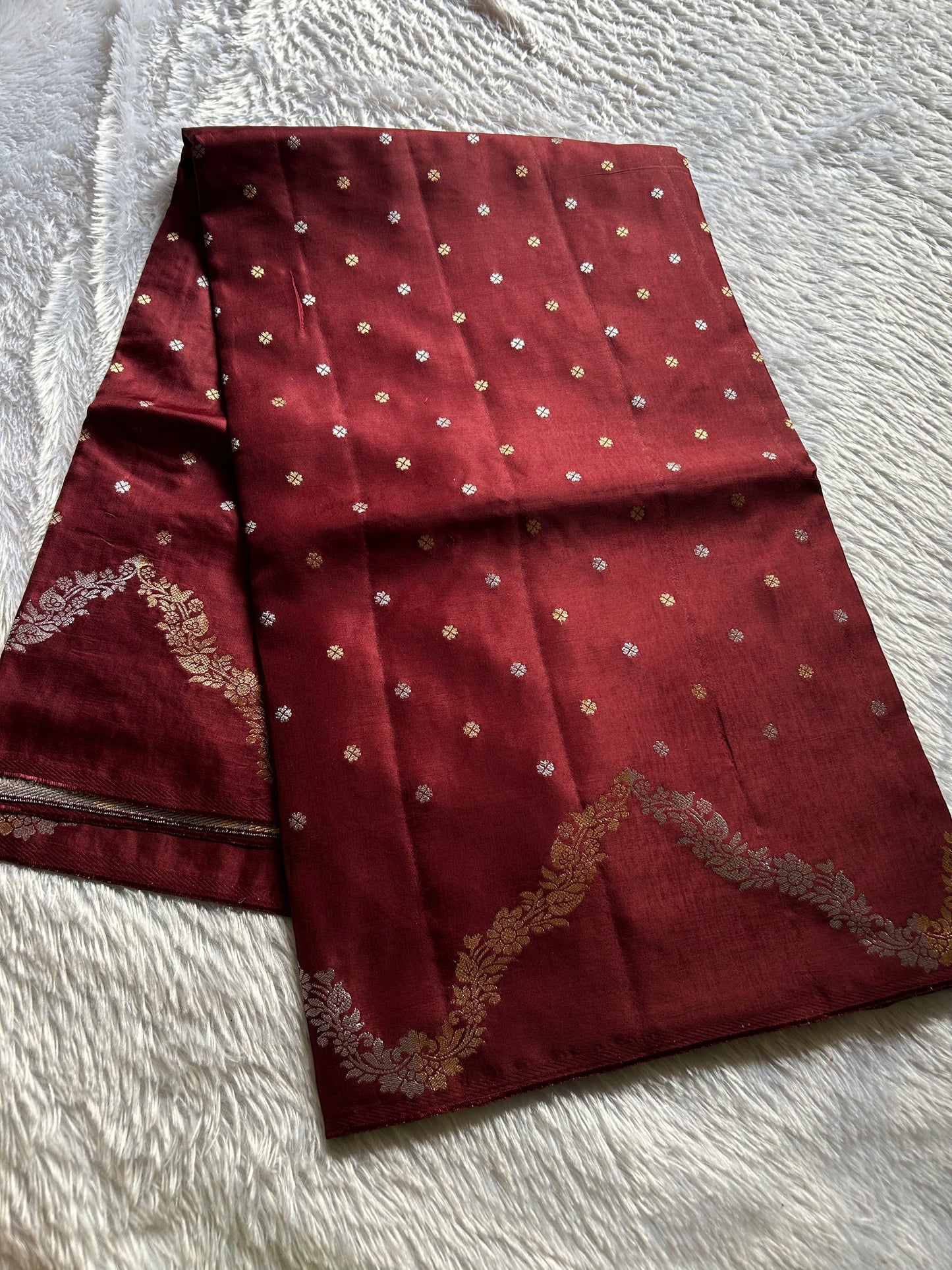 SS109 : Solid Maroon