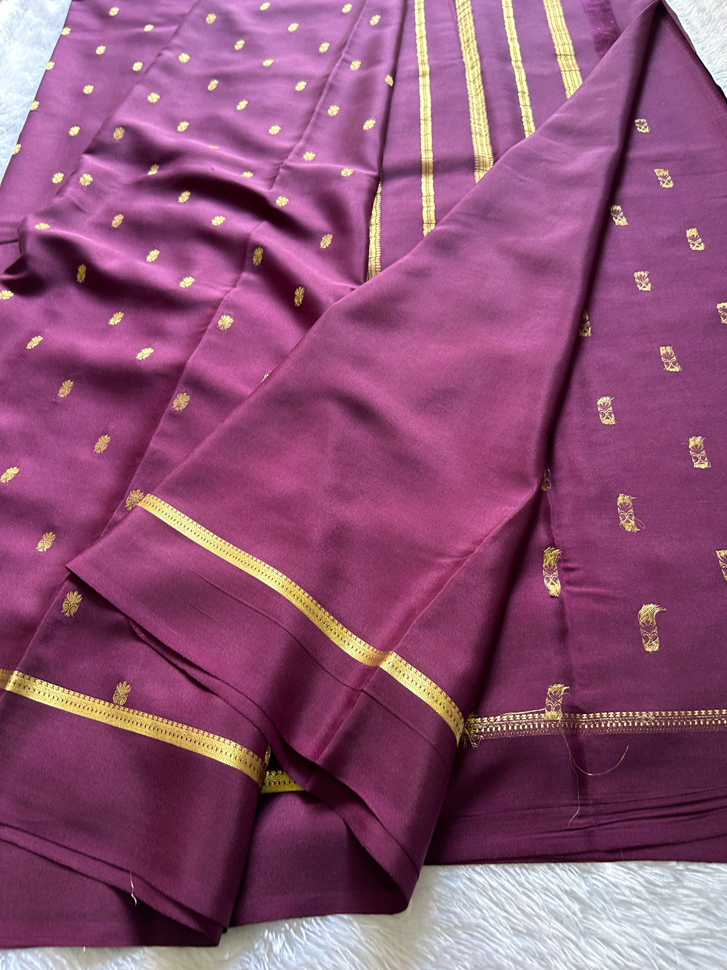 Sahana : Solid Wine