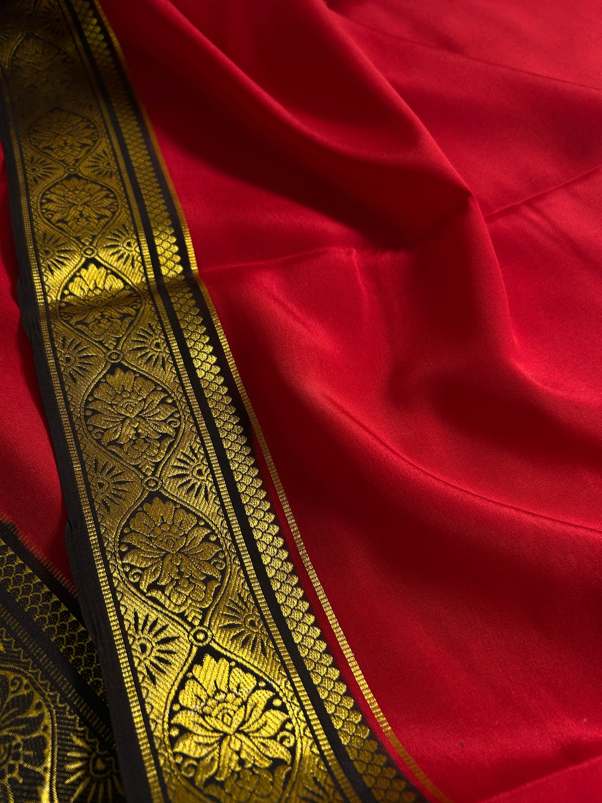 Sukanya (2D) : Red-black