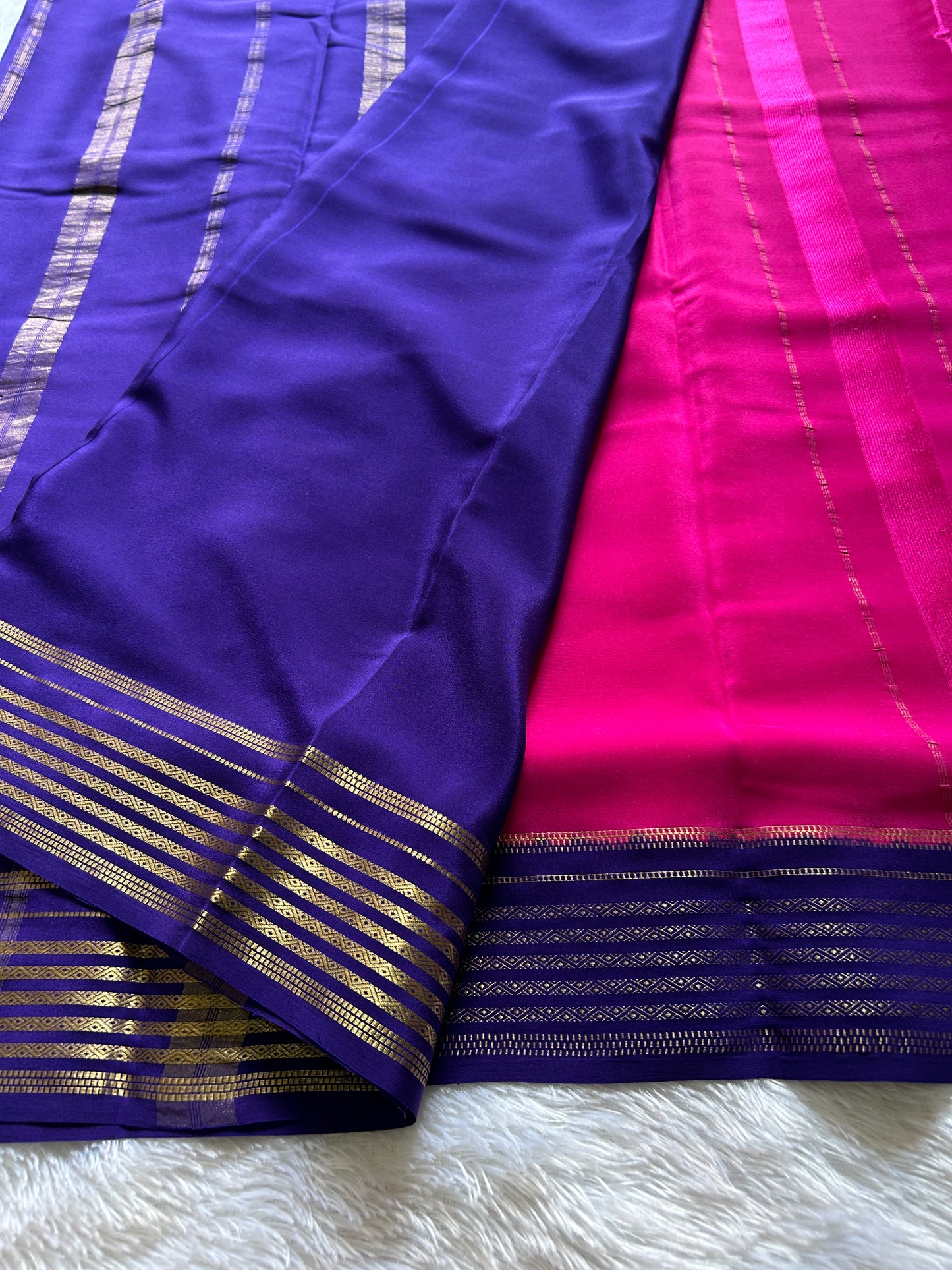 Sumana (2D) : Pink-navy blue