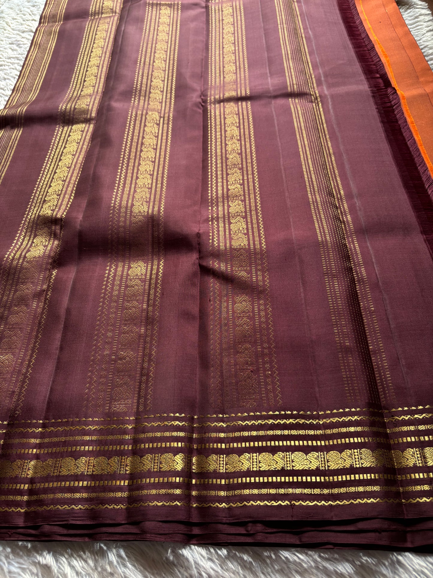 Sambrama (2D) : Rust orange-chocolate brown