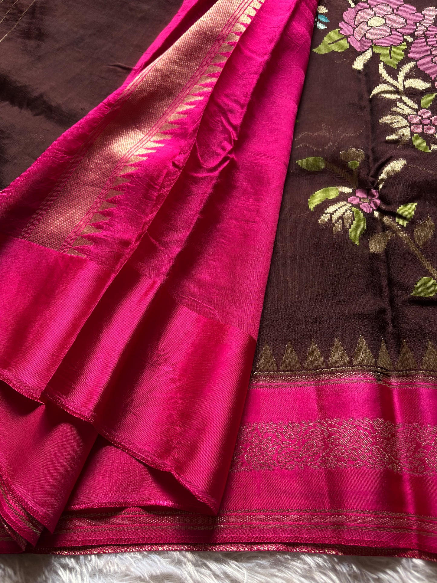 SS134 (2D) : Chocolate brown-rani pink