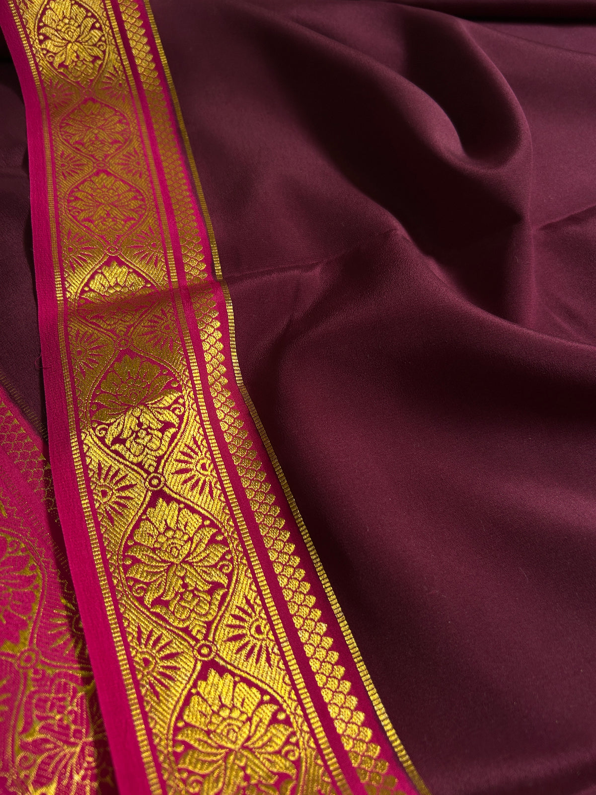 Sukanya (2D) : Wine-rani pink