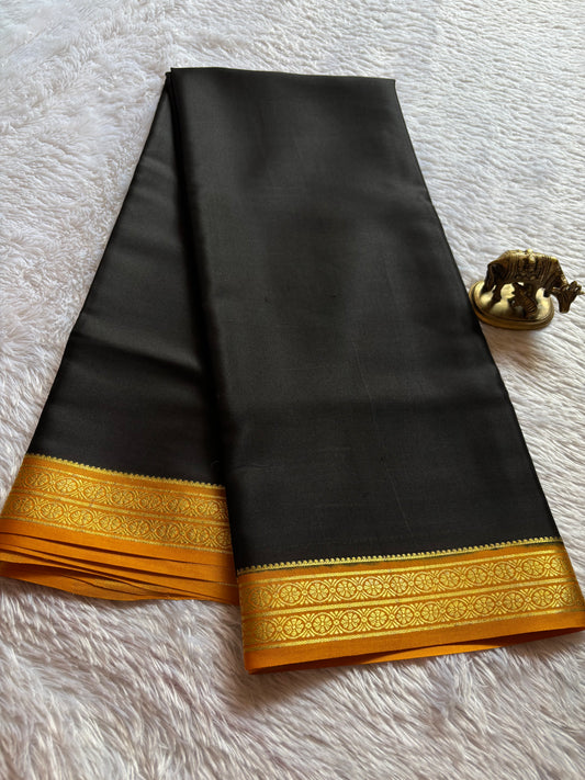 Pushpavathi (2D) : Black-golden yellow