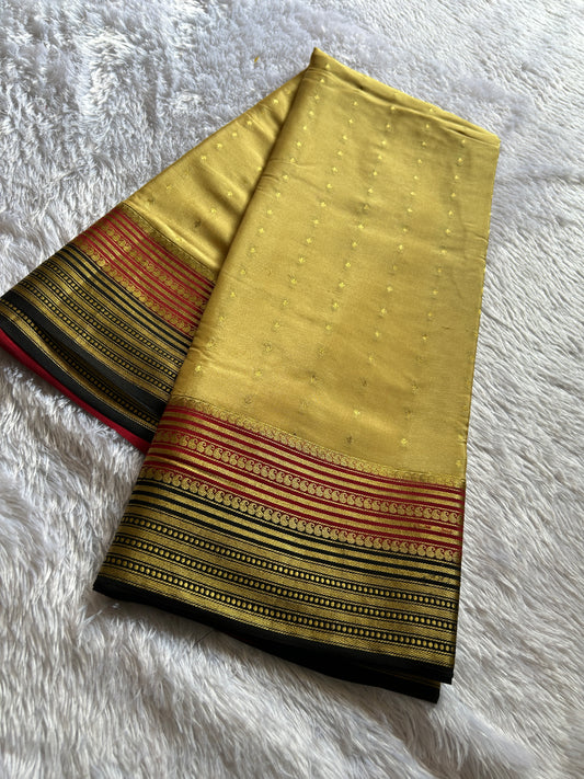 Manasa (3D) : Beige-maroon-black