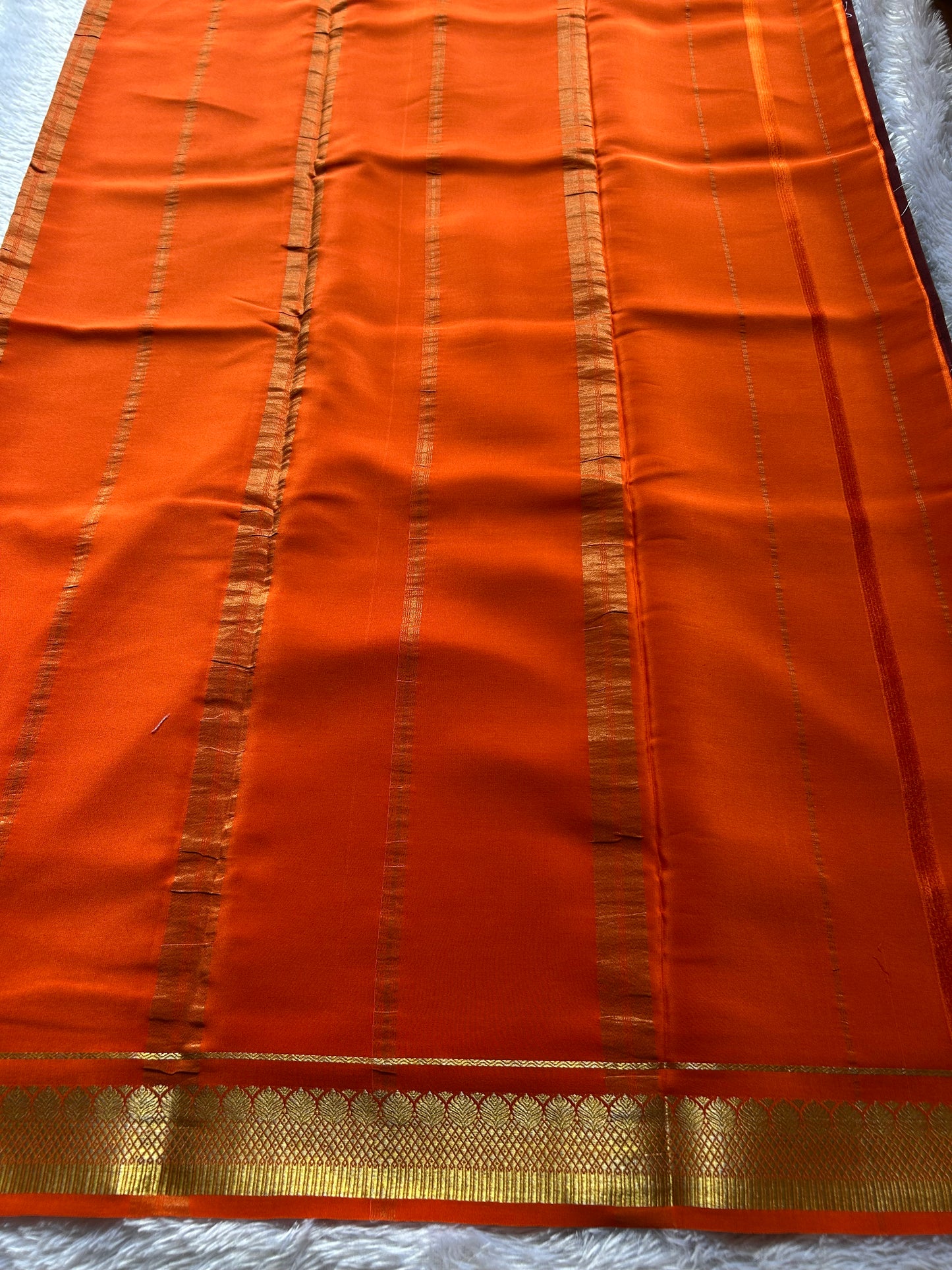 Varuni (2D) : Chocolate brown-orange