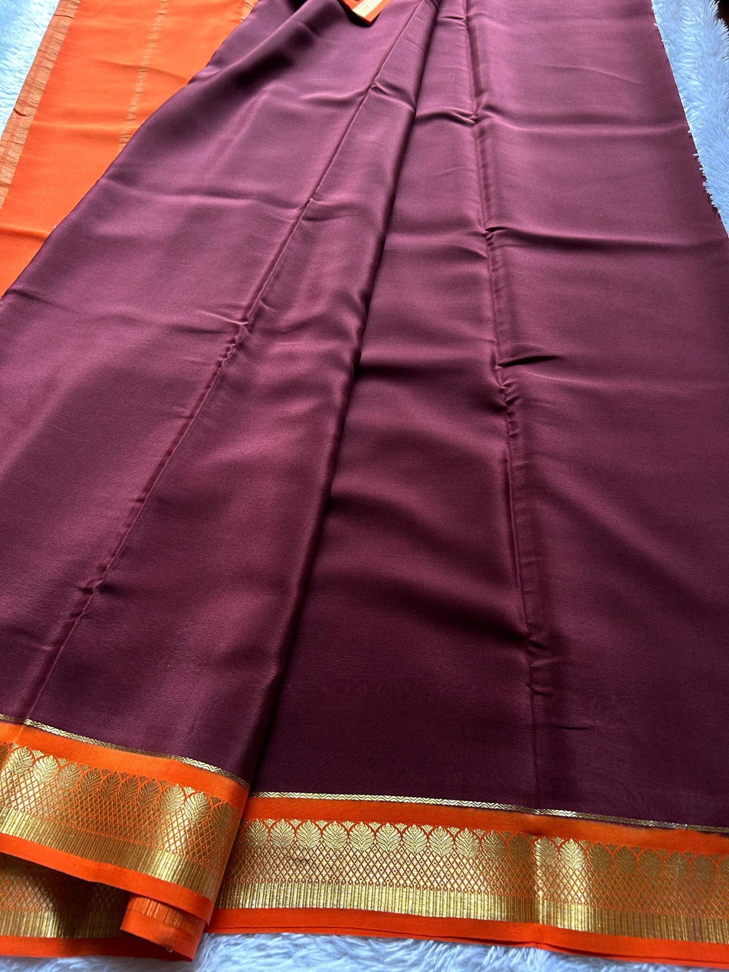 Varuni (2D) : Chocolate brown-orange