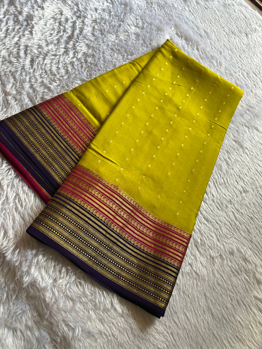 Manasa (3D) : Olive-pink-navy blue