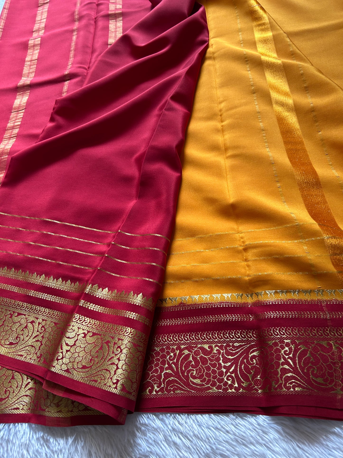 Dakshayini (2D) : Golden yellow-maroon