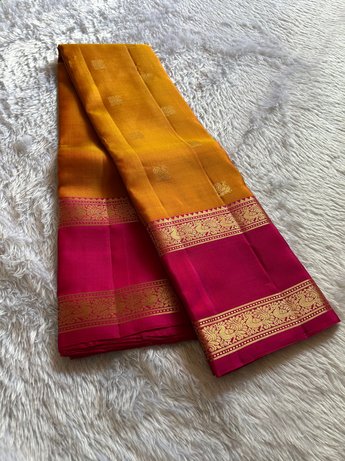 Lakshmi (2D) : Golden yellow-pink