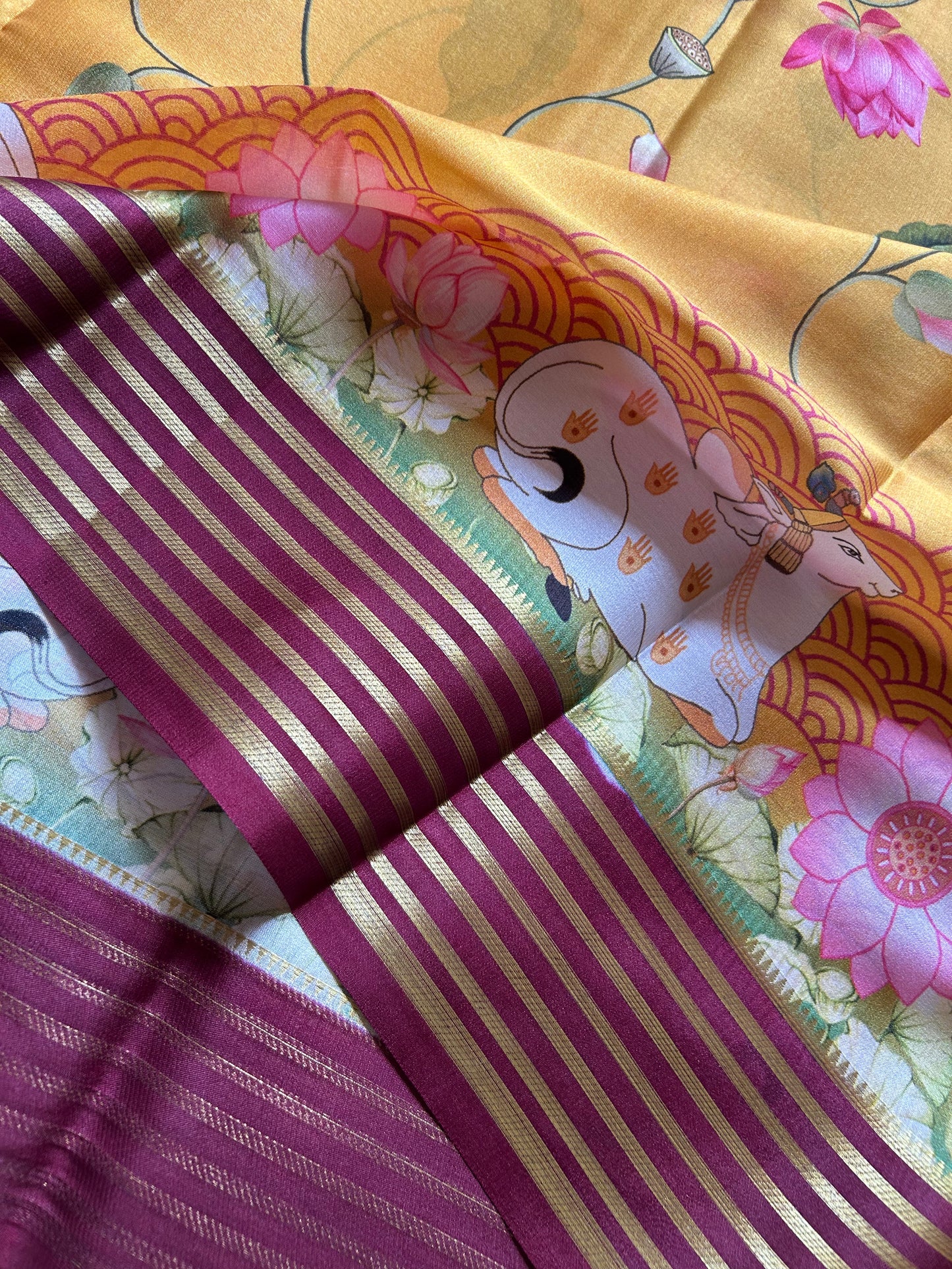 Kamala (2D) : Golden yellow-maroon