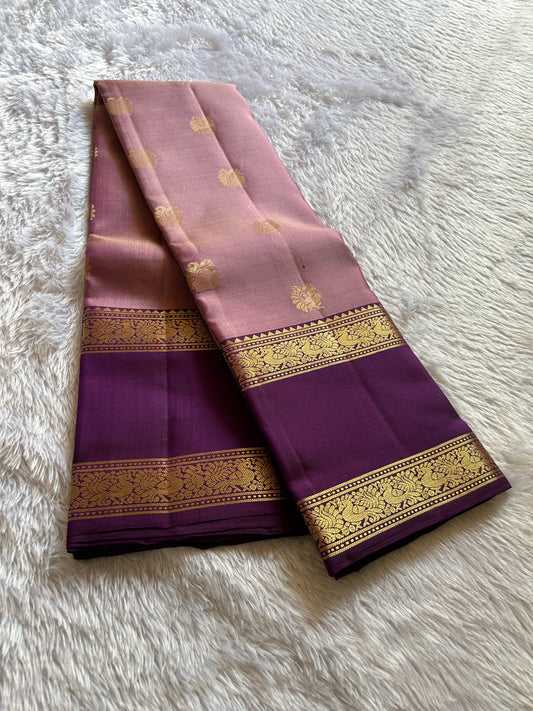 Lakshmi (2D) : Mauve-wine