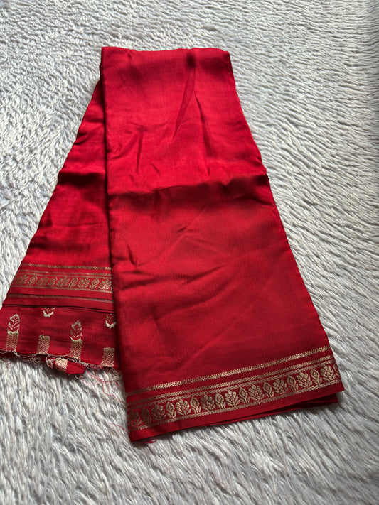 SS140 : Solid Red