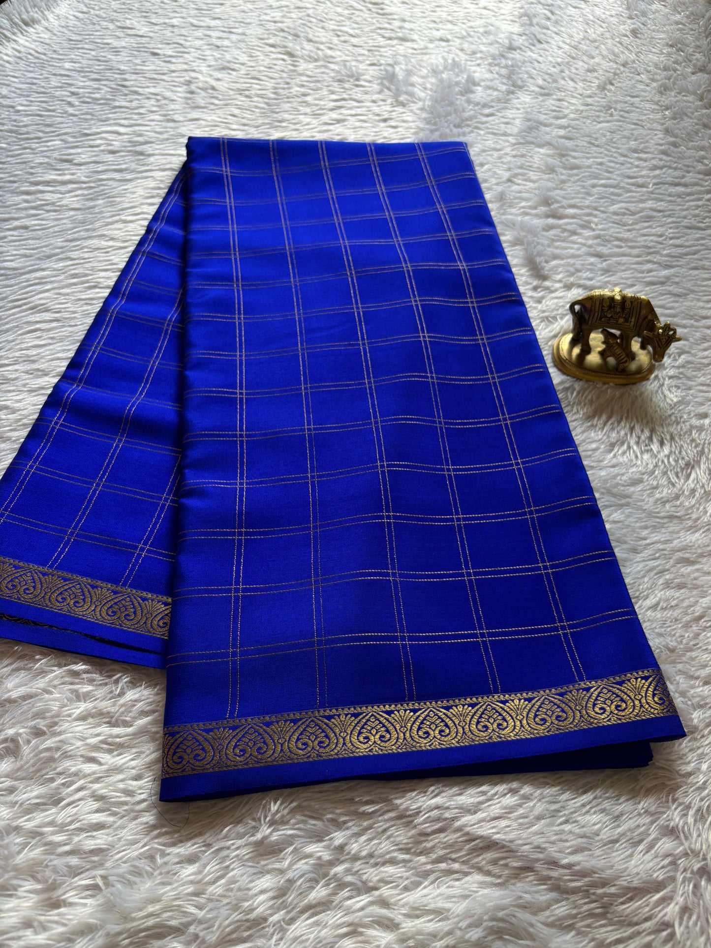 Sugandha : Solid Royal blue