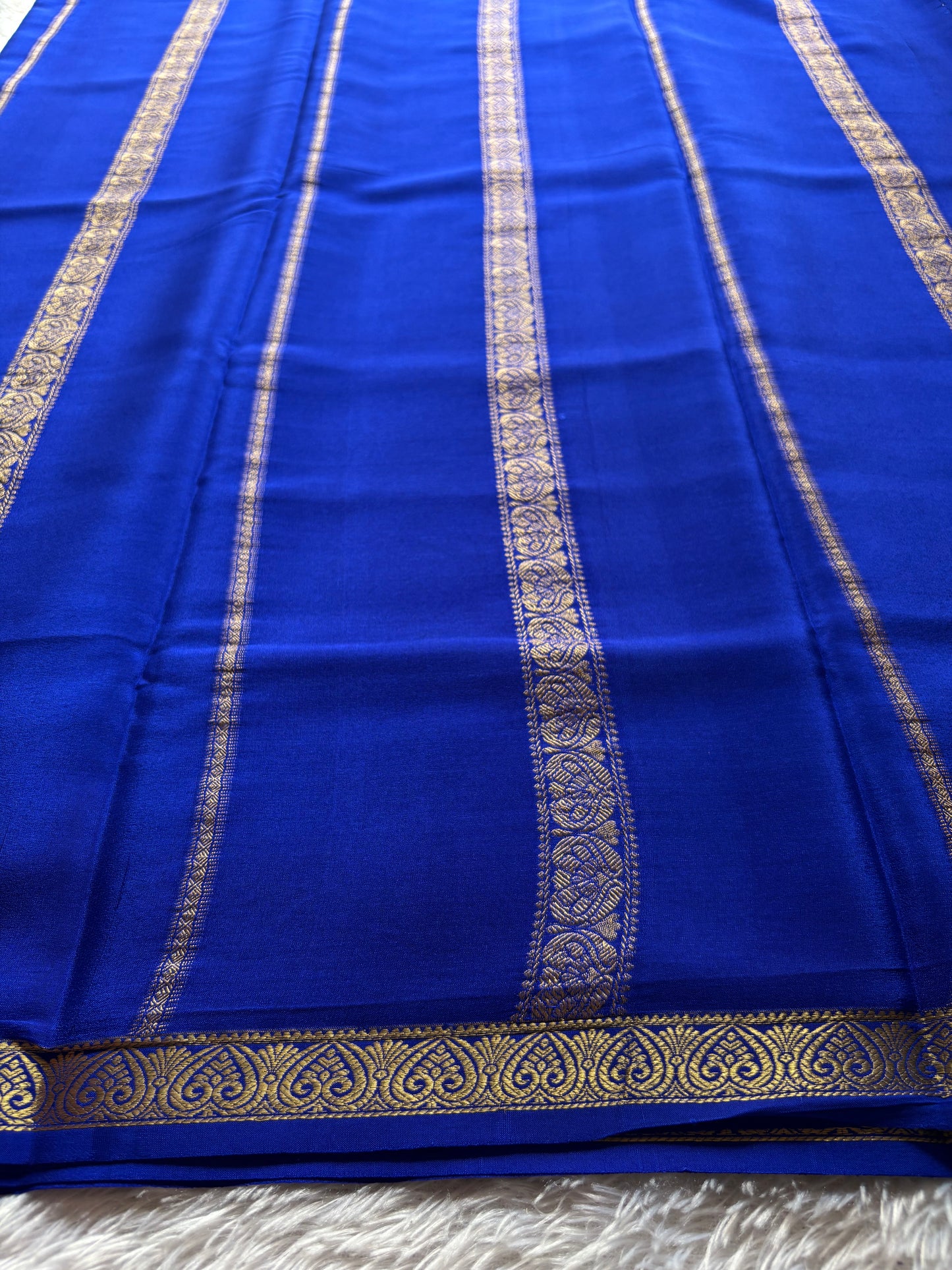 Sugandha : Solid Royal blue