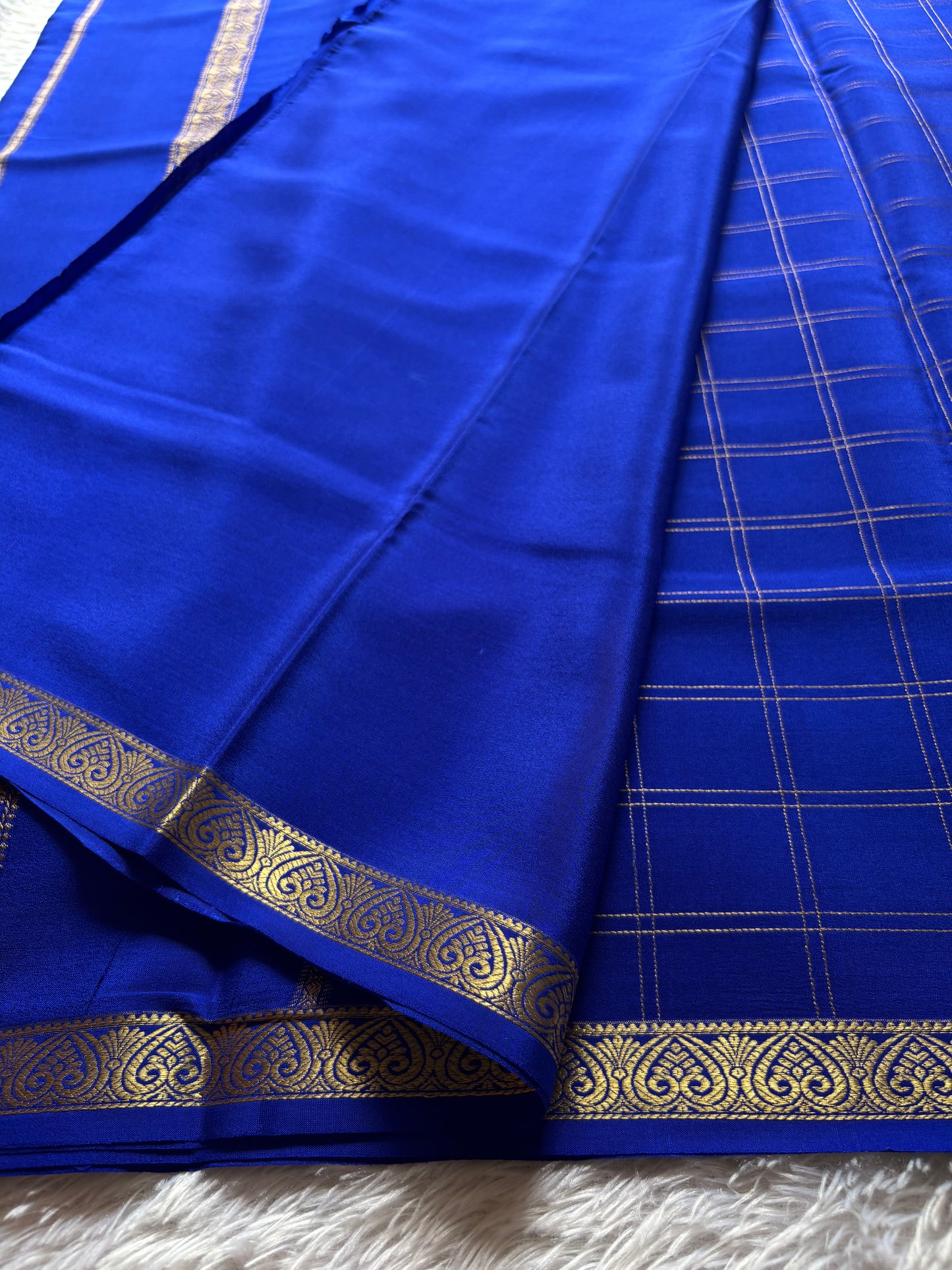 Sugandha : Solid Royal blue