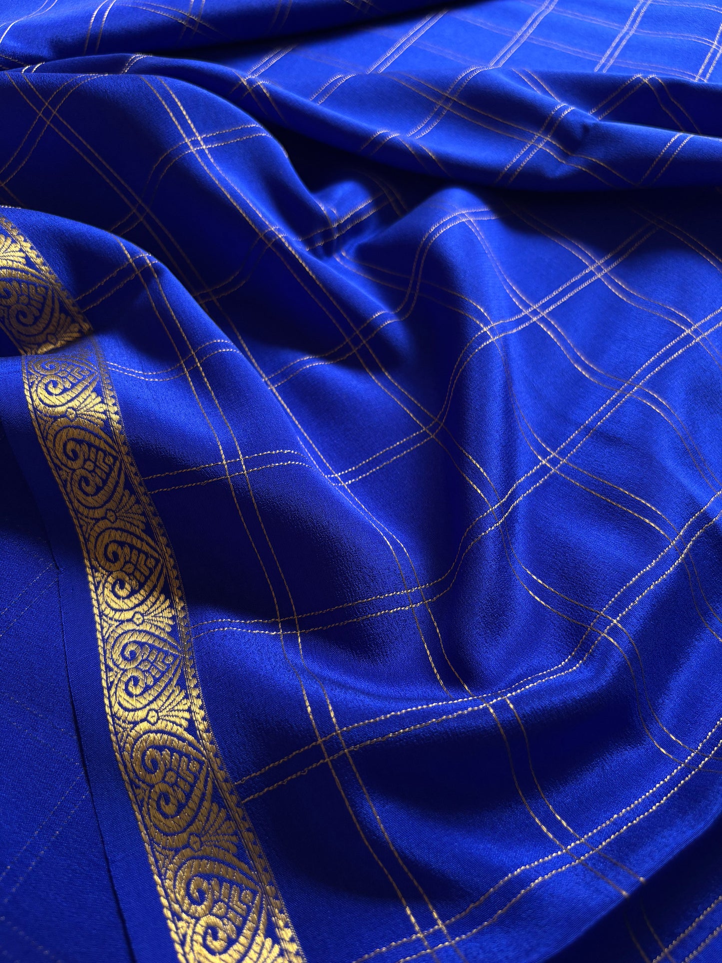 Sugandha : Solid Royal blue