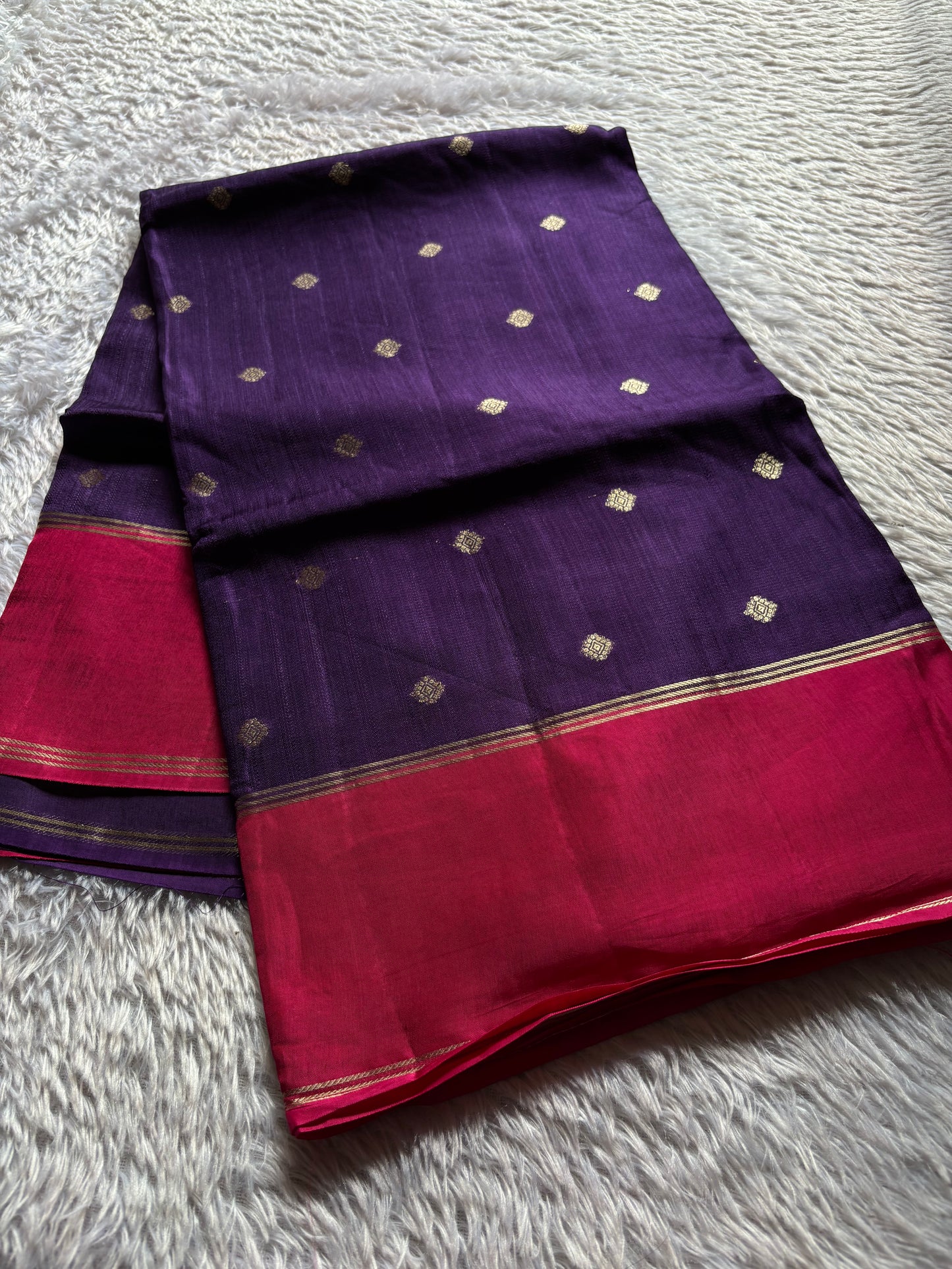 SS136 (2D) : Violet-rani pink