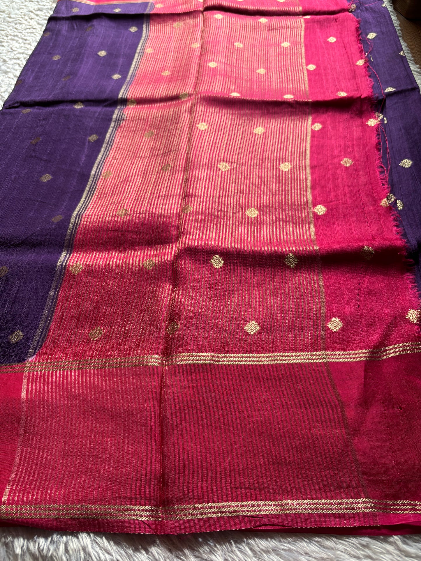 SS136 (2D) : Violet-rani pink