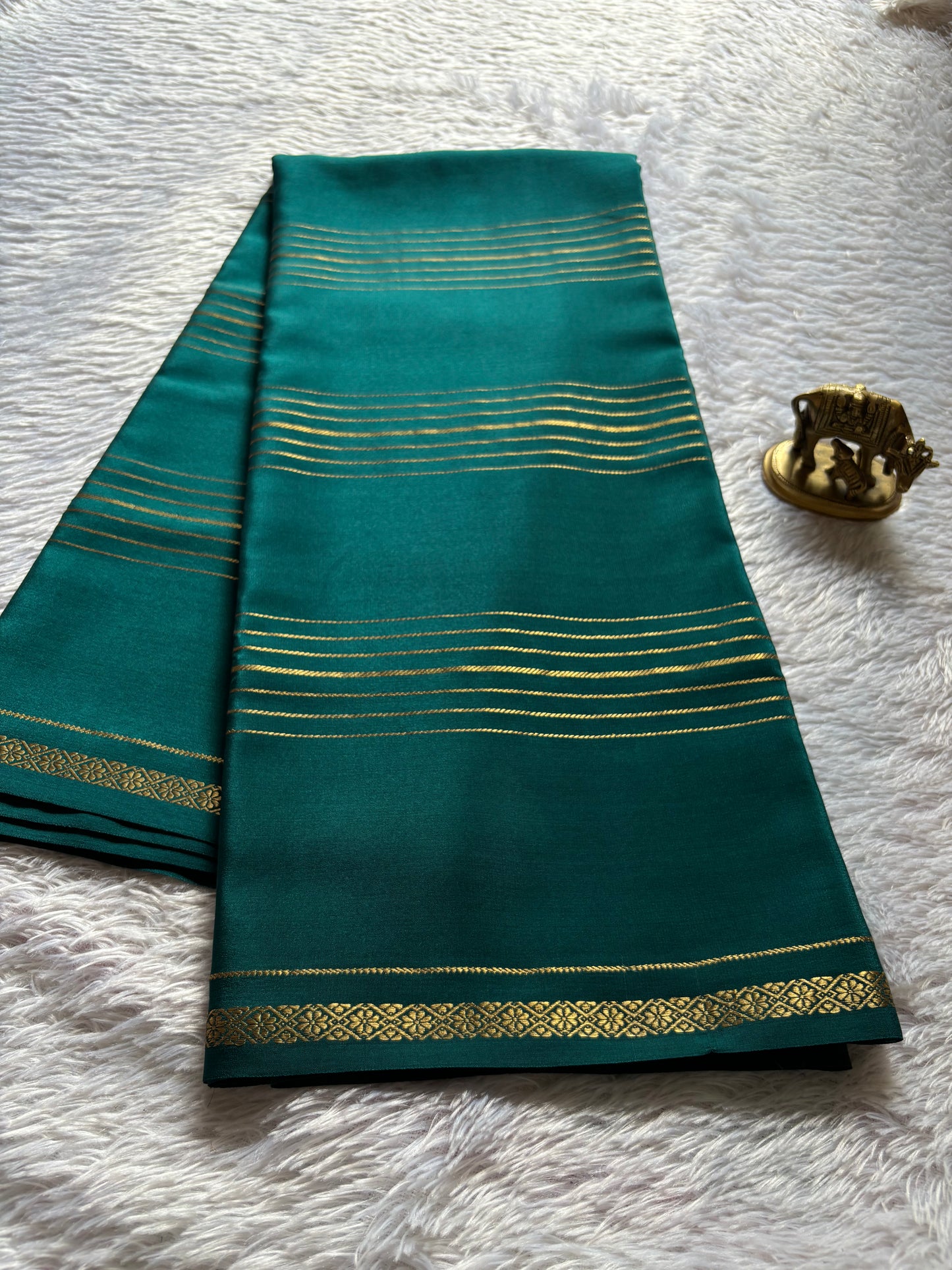 Aparanji : Solid Rama green
