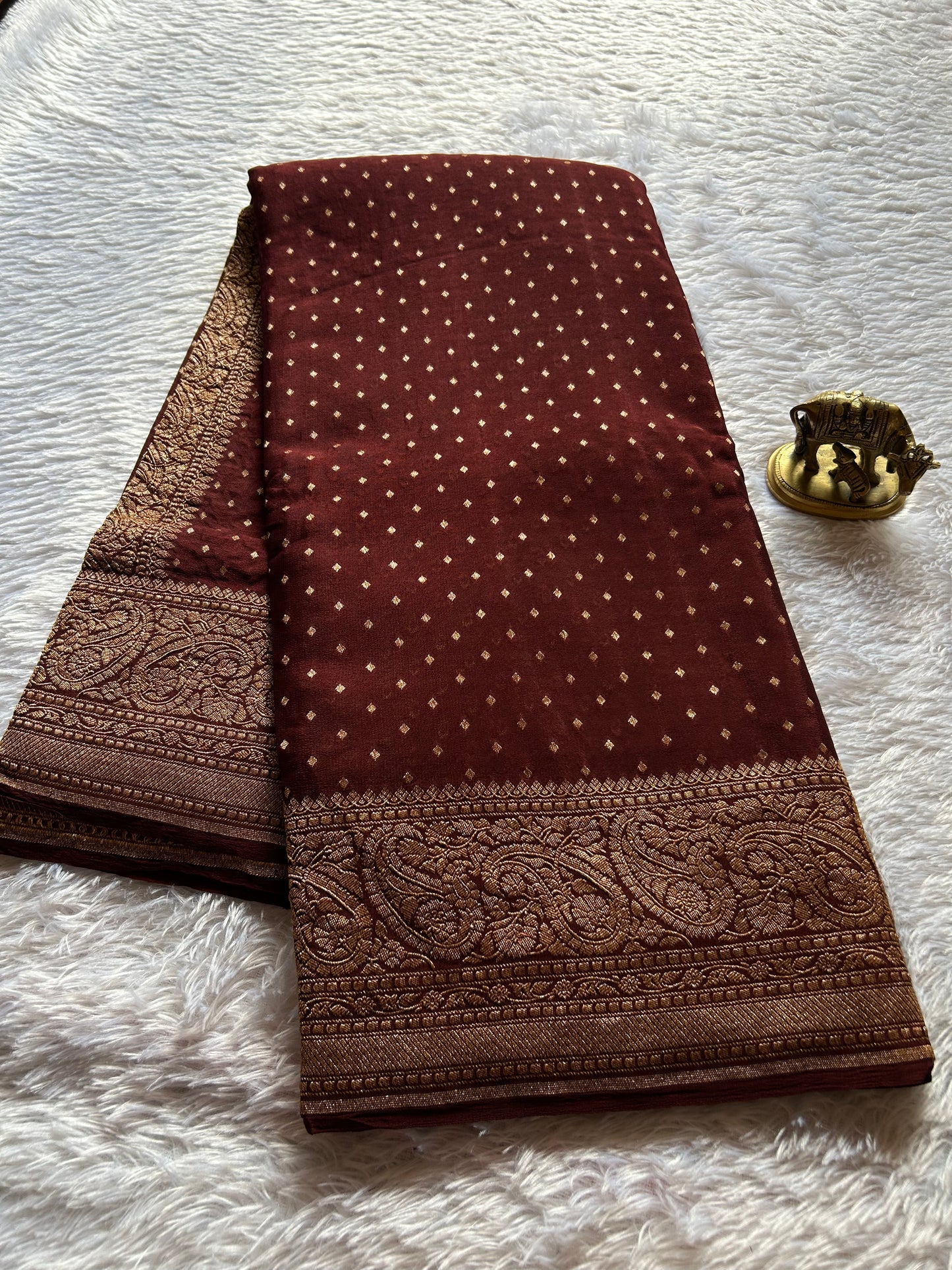 Menaka : Solid Chocolate brown