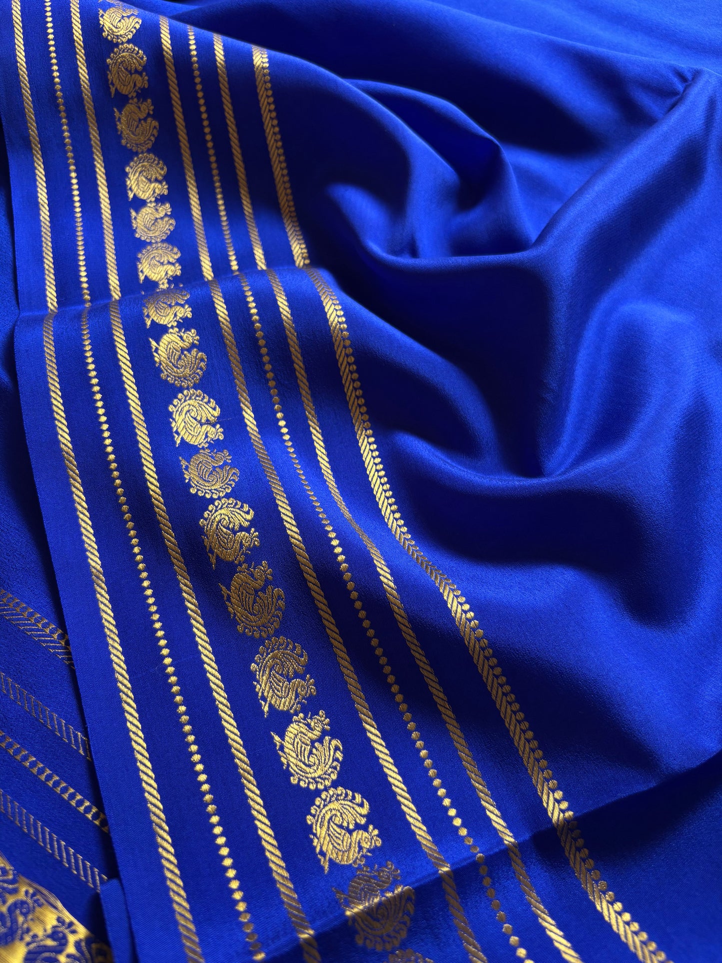 Hamsini : Solid Royal blue