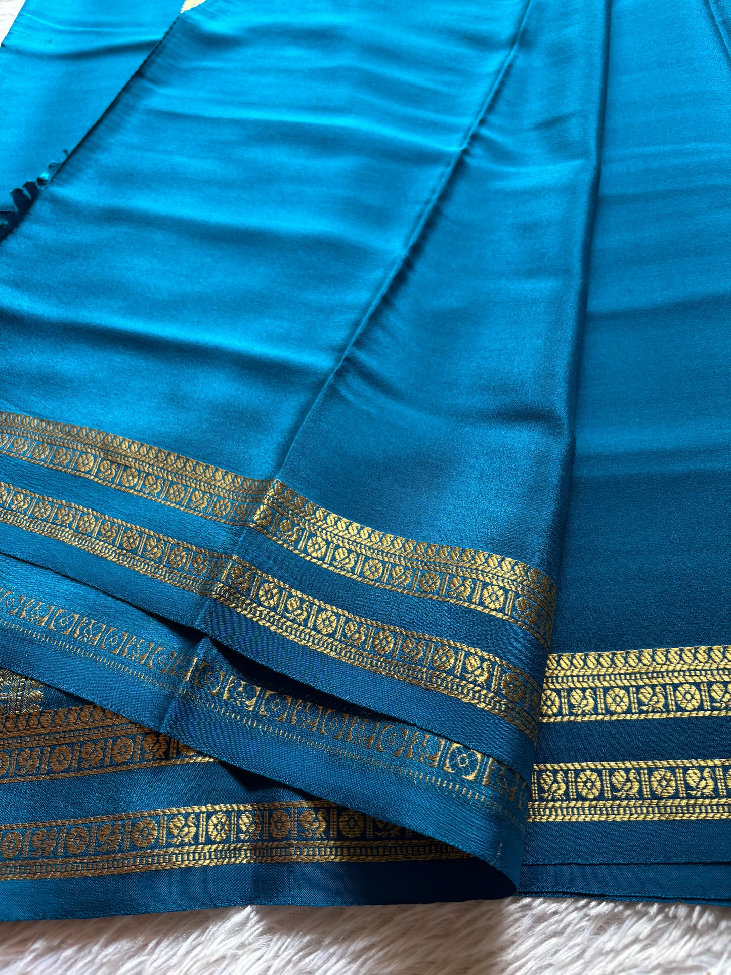 Ramani : Solid Dark Ananda blue
