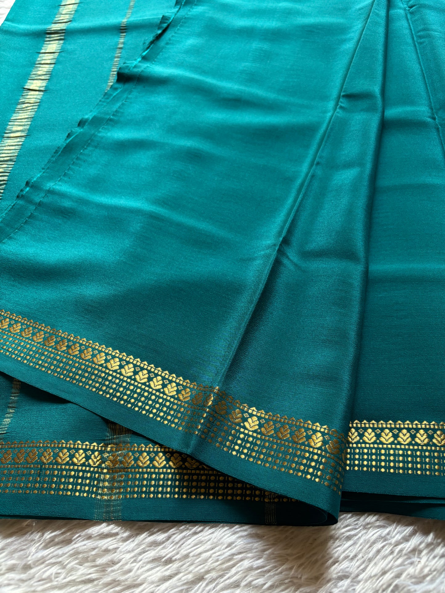 Bandhana : Solid Teal green