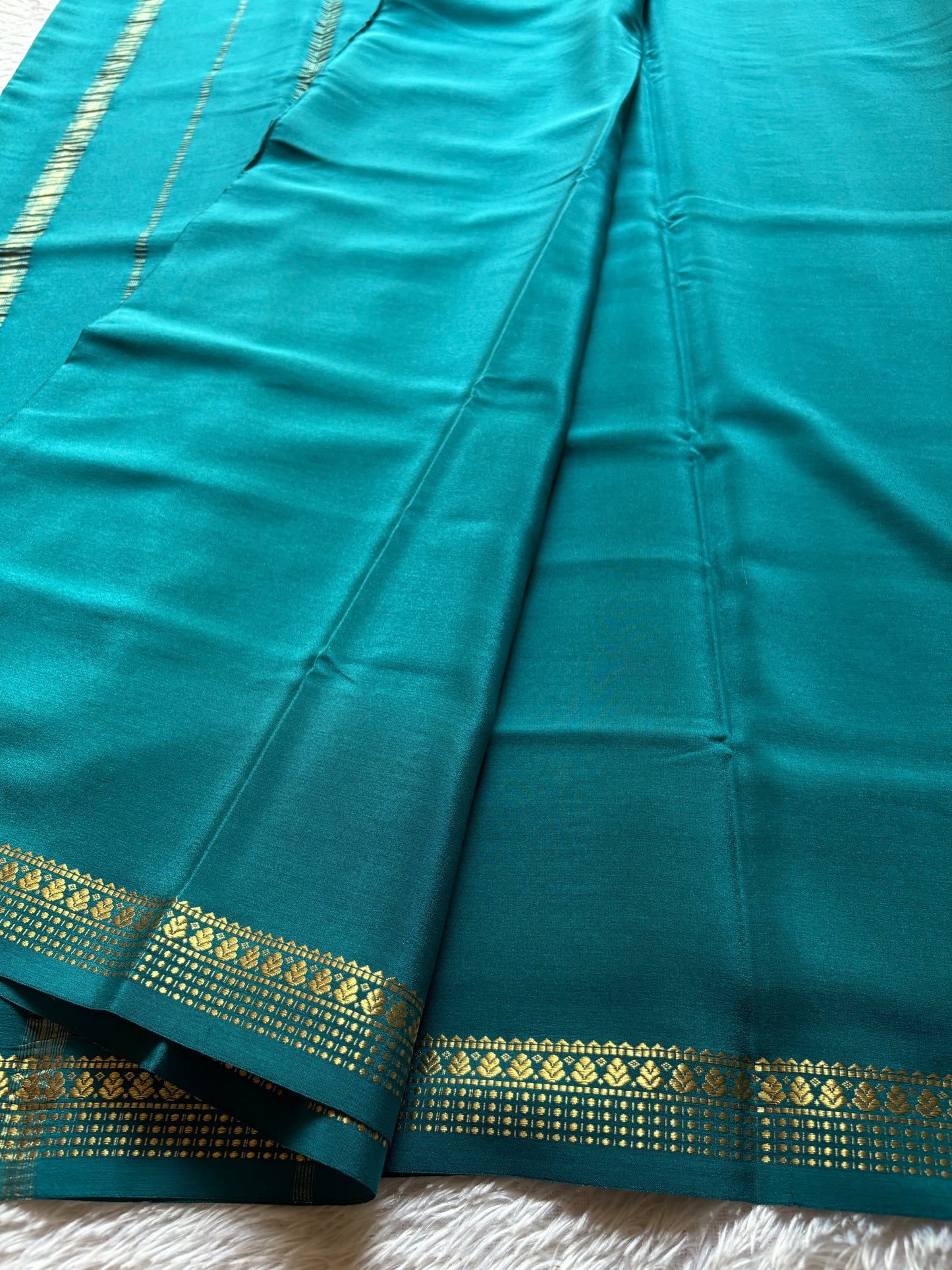 Bandhana : Solid Teal green