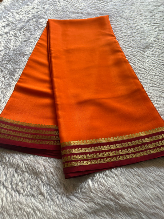Aragini (2D) : Orange-maroon