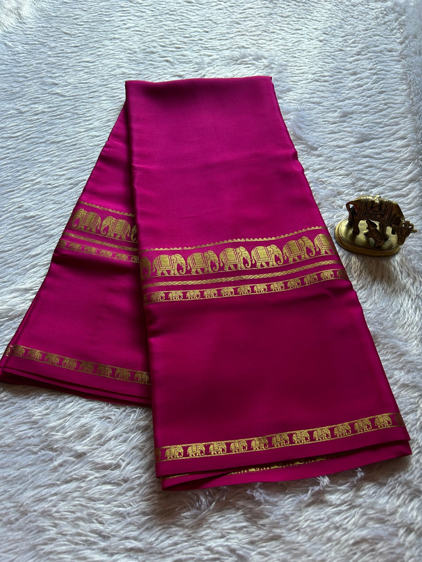 Prashanthi : Solid Pink
