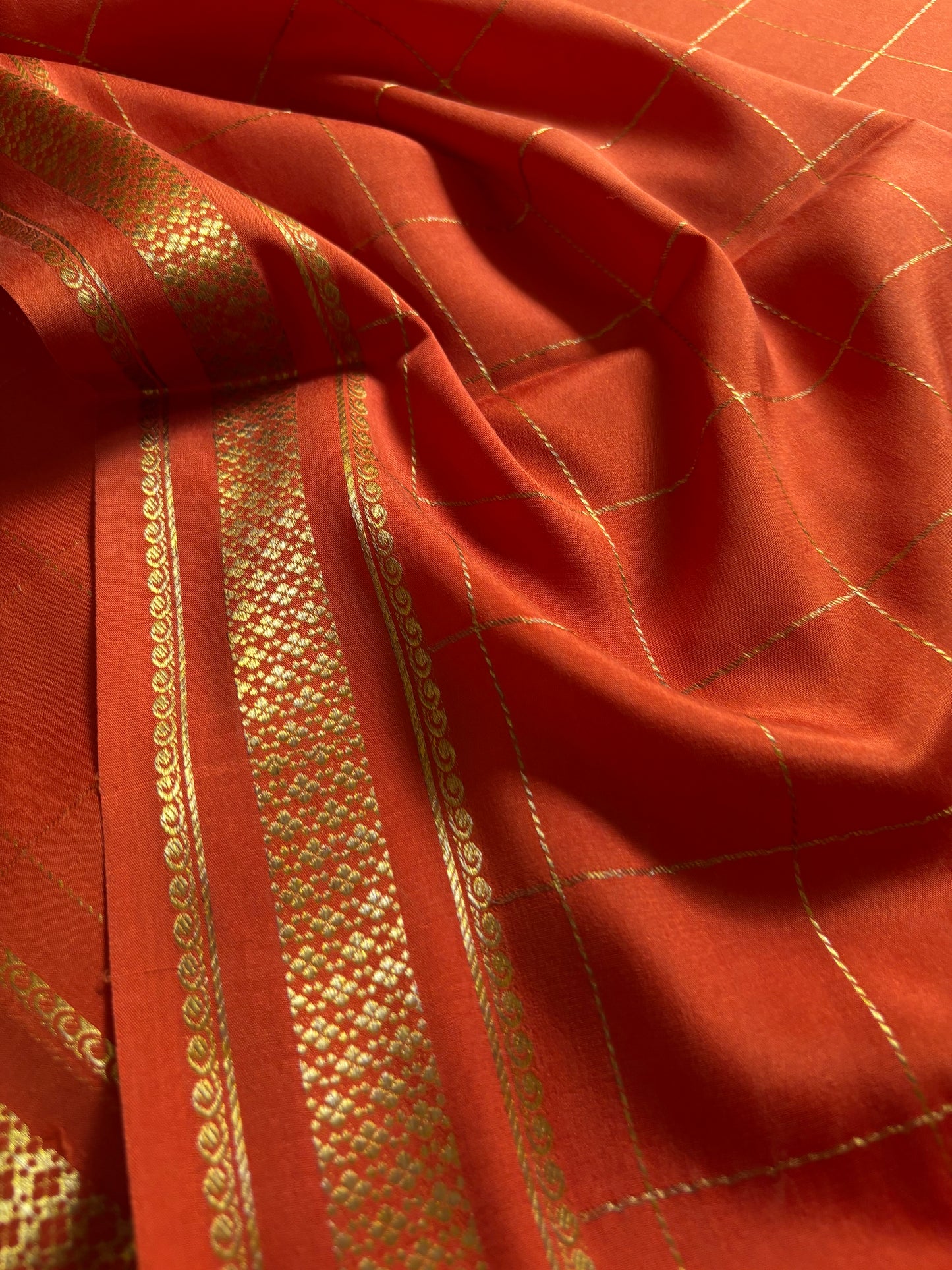 Madhavi : Solid Orange
