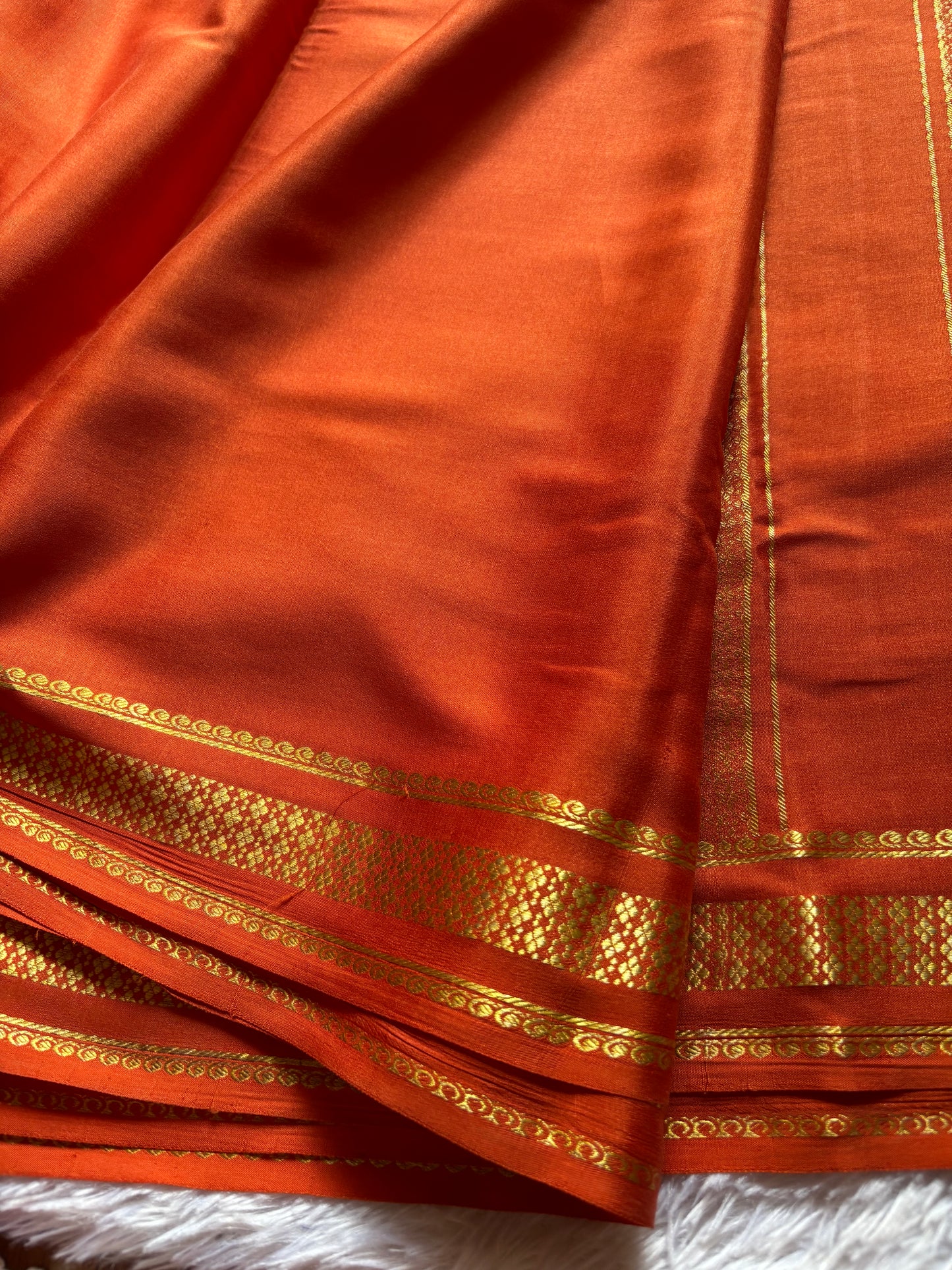 Madhavi : Solid Orange
