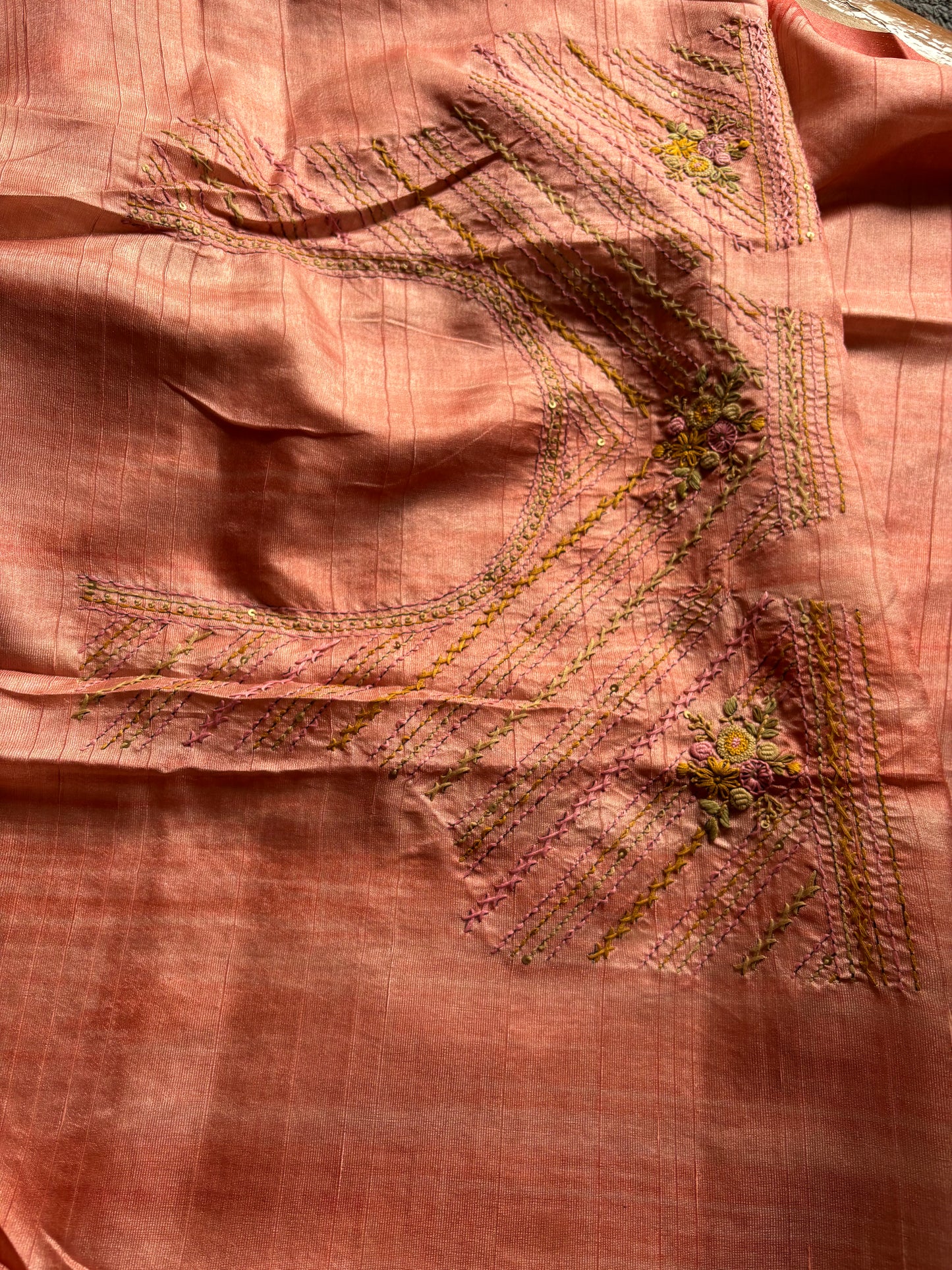 SS137 (2D) : Peach-rust