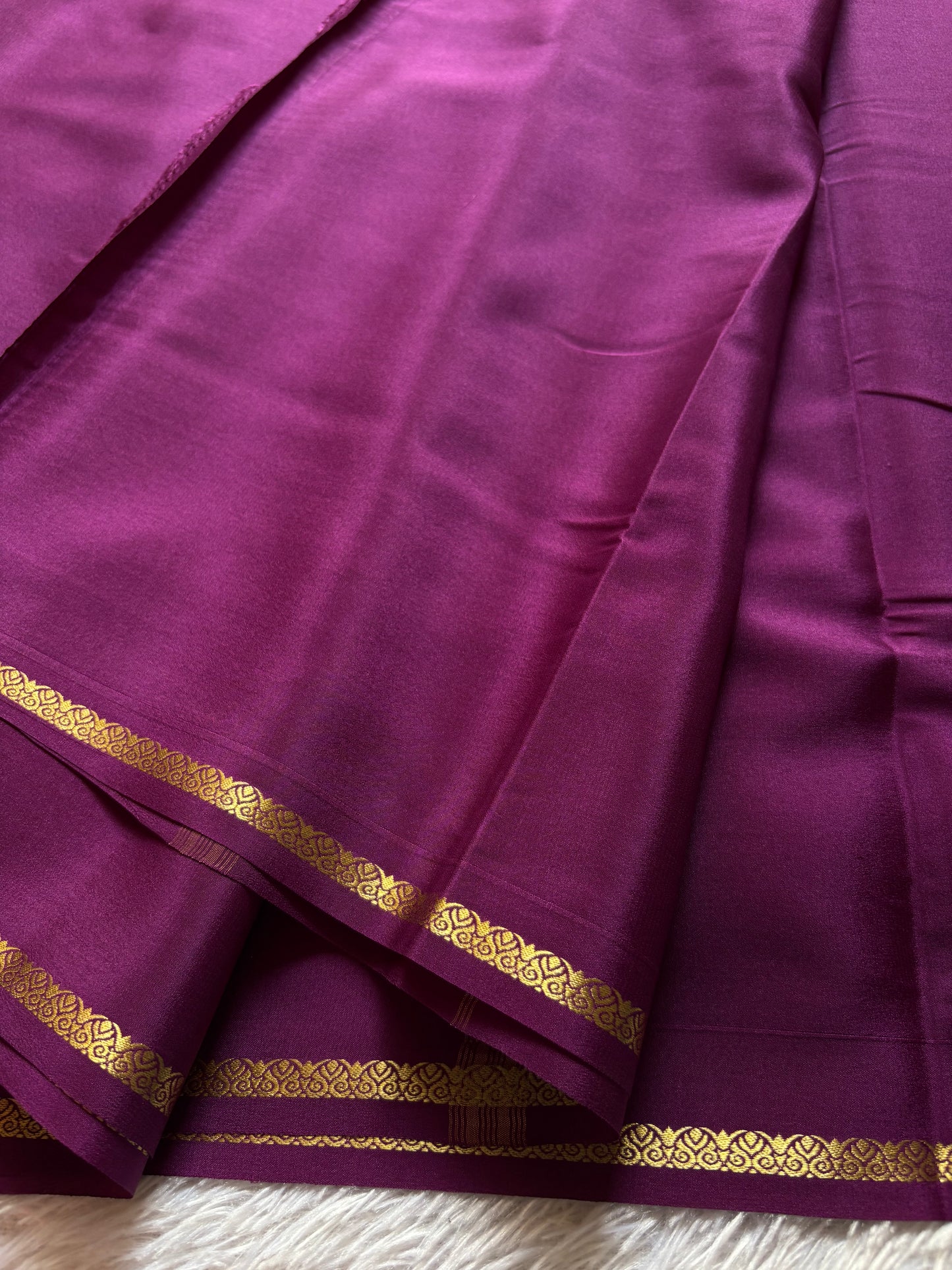 Kanasu : Solid Plum