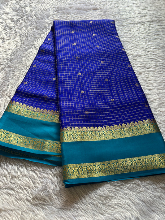 Nandini (2D) : Royal blue-ananda blue