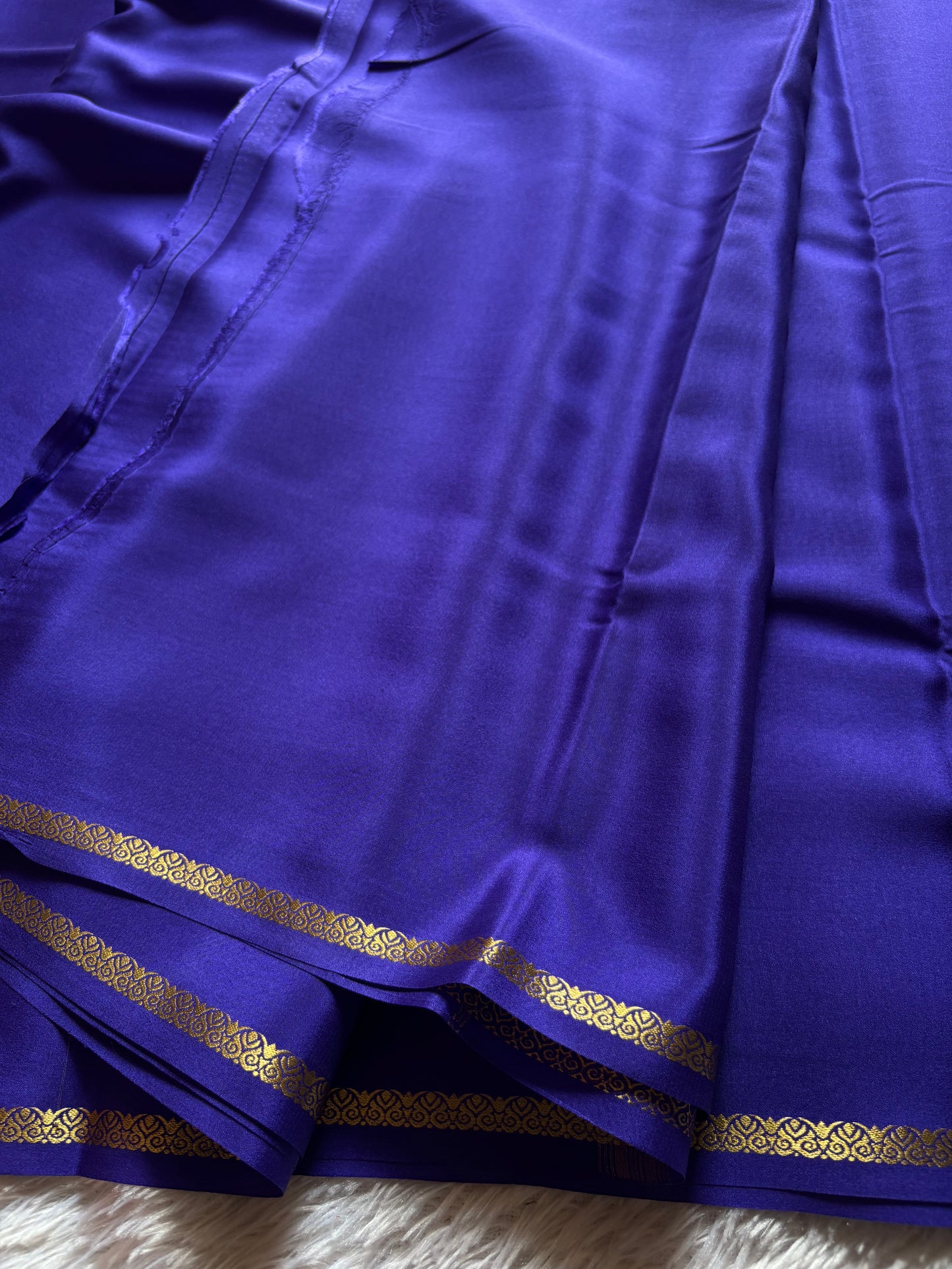 Kanasu : Solid Dark blue