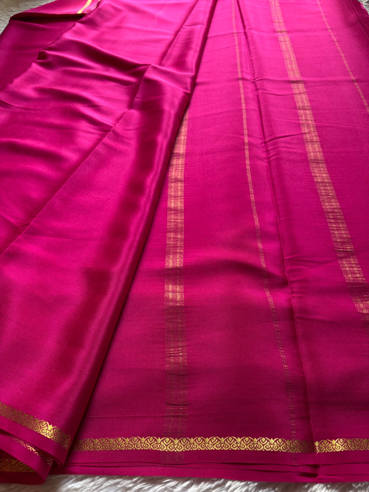 Kanasu : Solid Rani pink