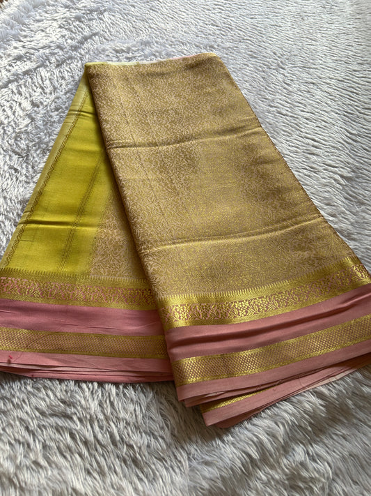 Nisha : Brocade Gold-pink