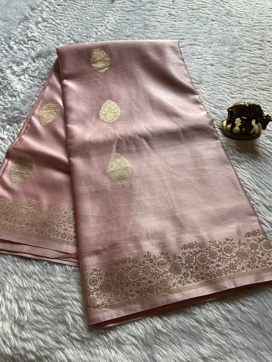 Madhubala : Solid Pastel pink
