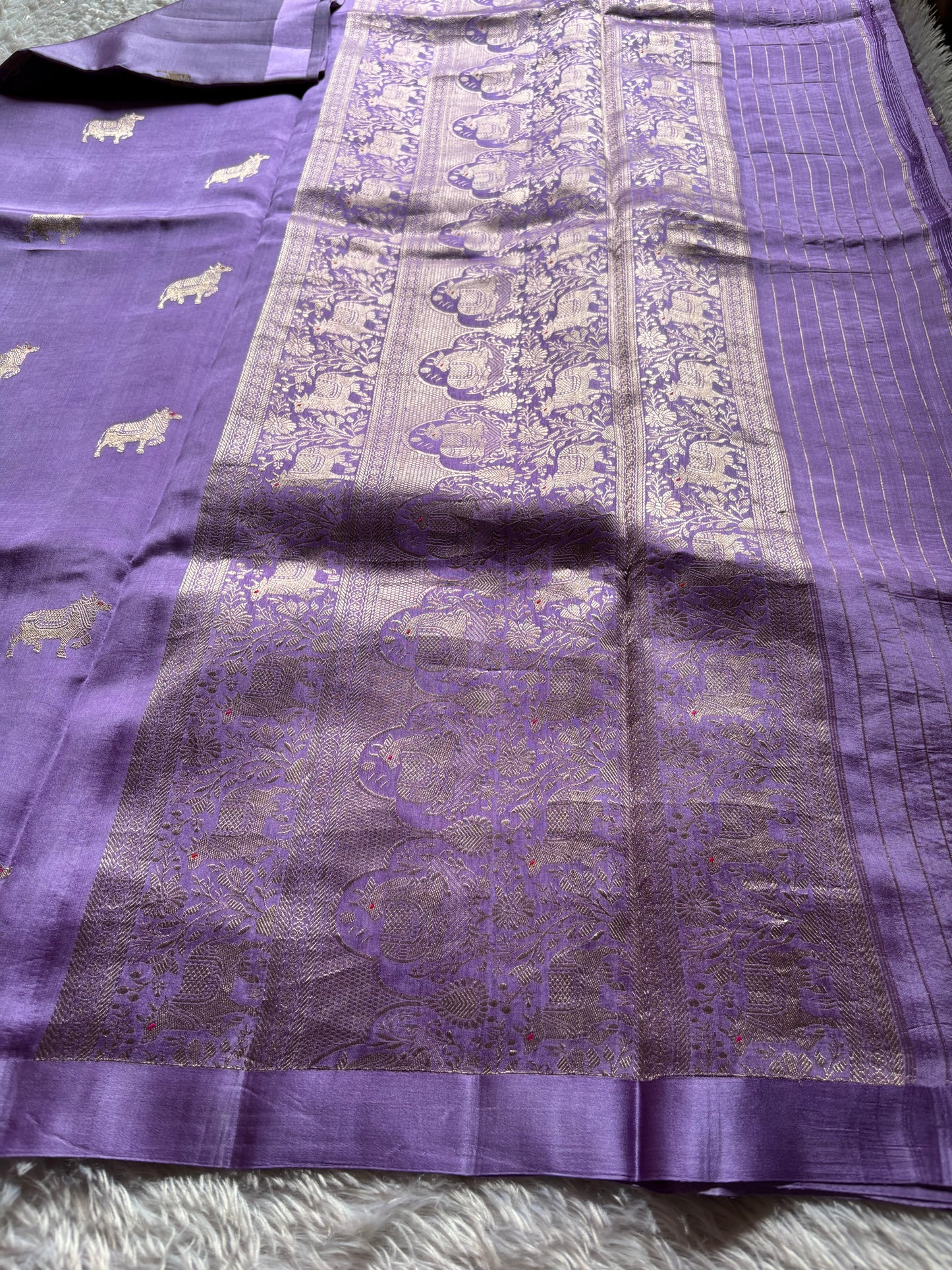 Anupama : Solid Lavender