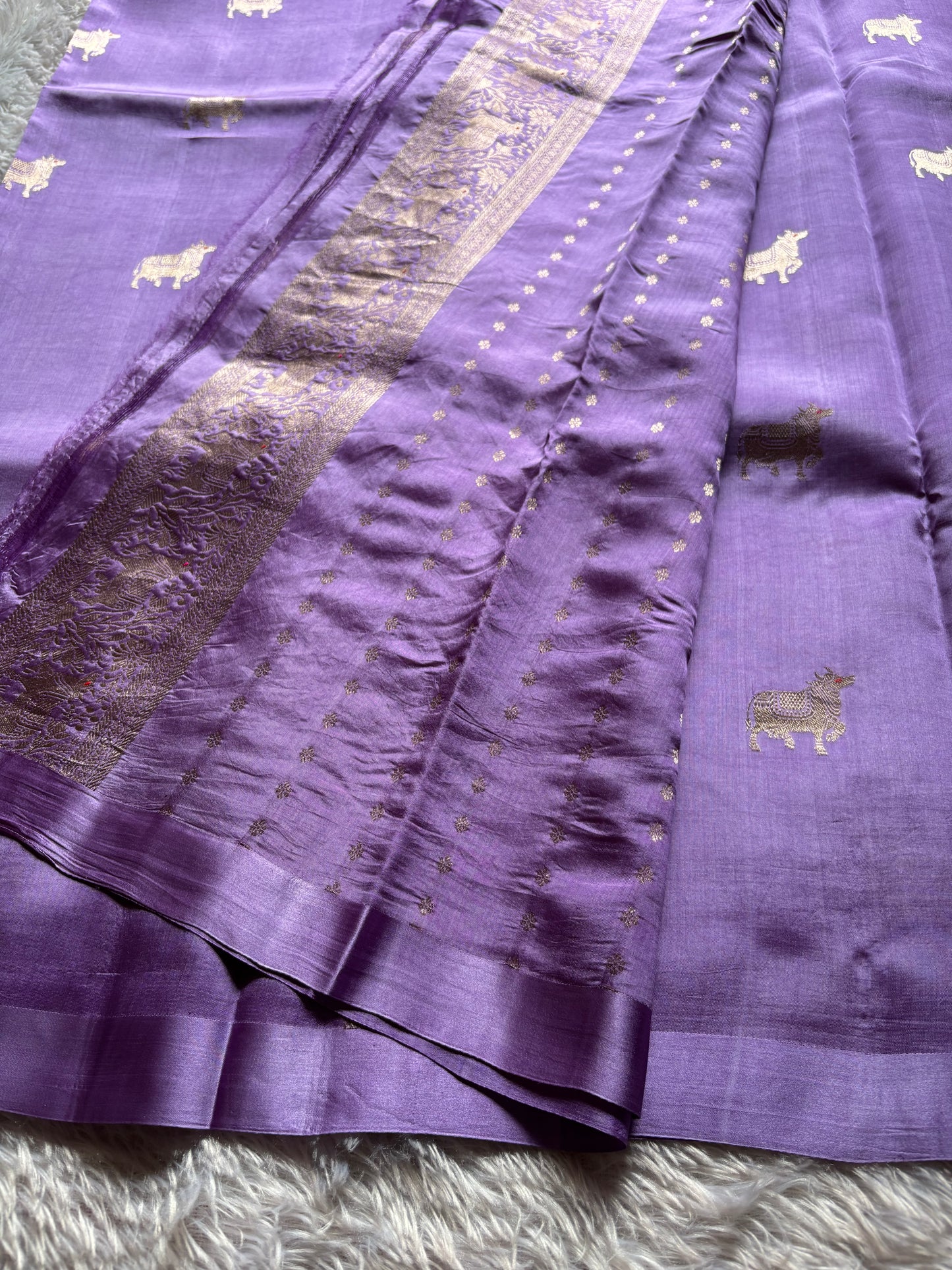 Anupama : Solid Lavender