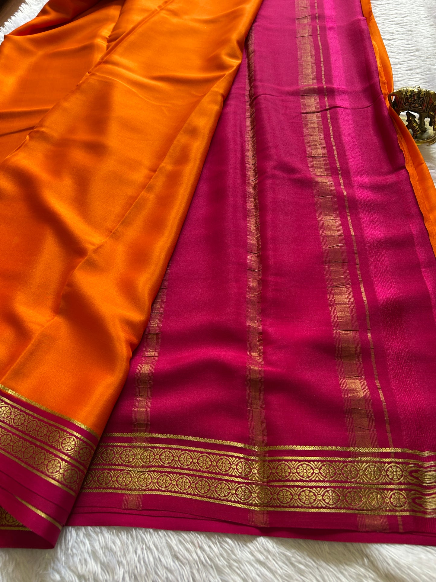 Pushpavathi (2D) : Orange-pink