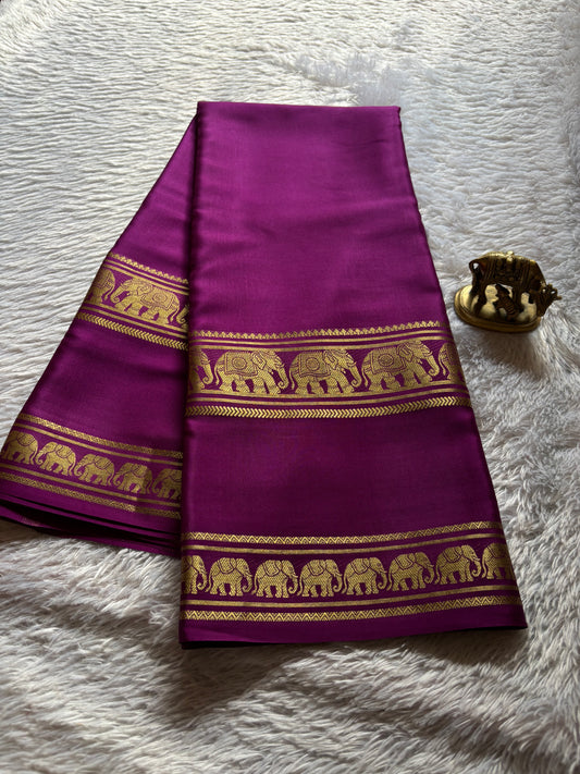 Prashanthi : Solid Dark magenta