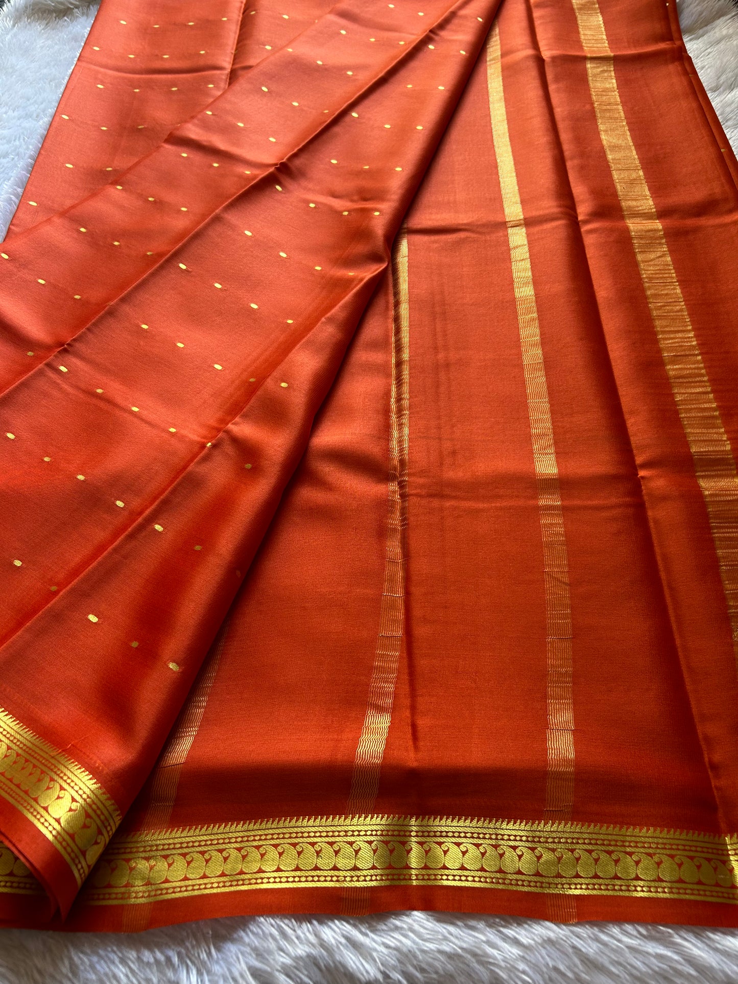 Keerthi : Solid orange