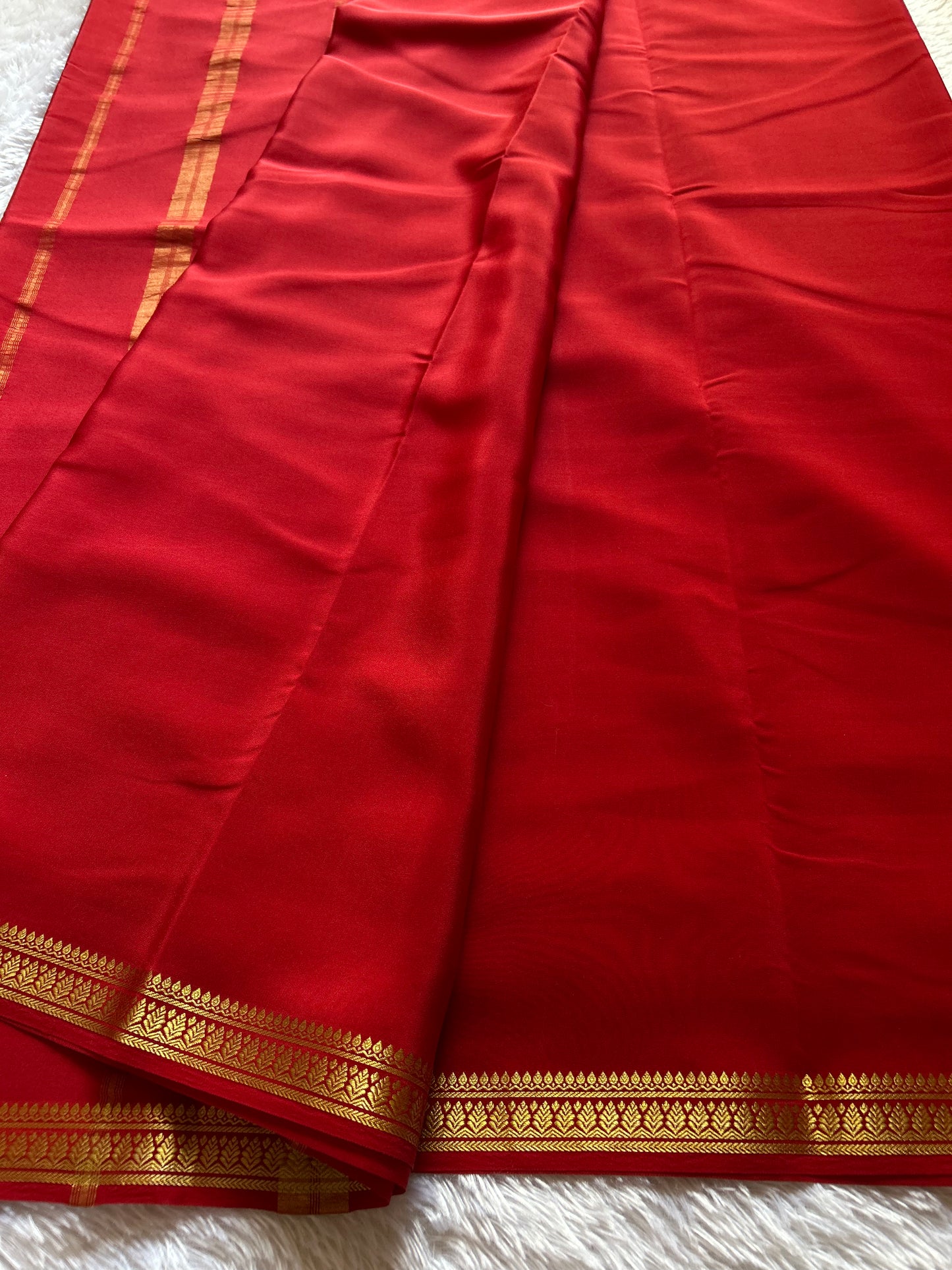 Jyothi : Solid Red