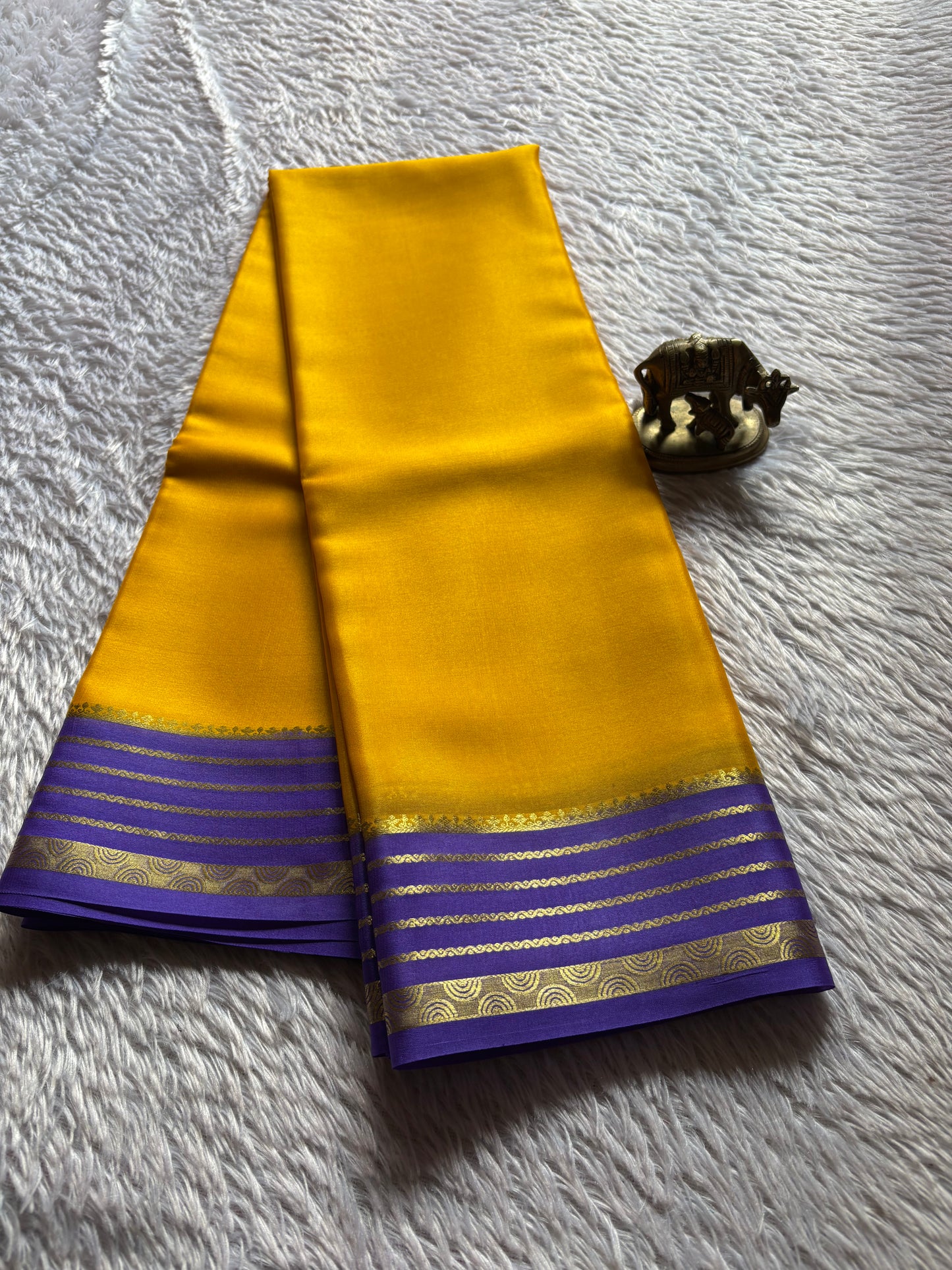 Rashmi (2D) : Golden yellow-indigo violet